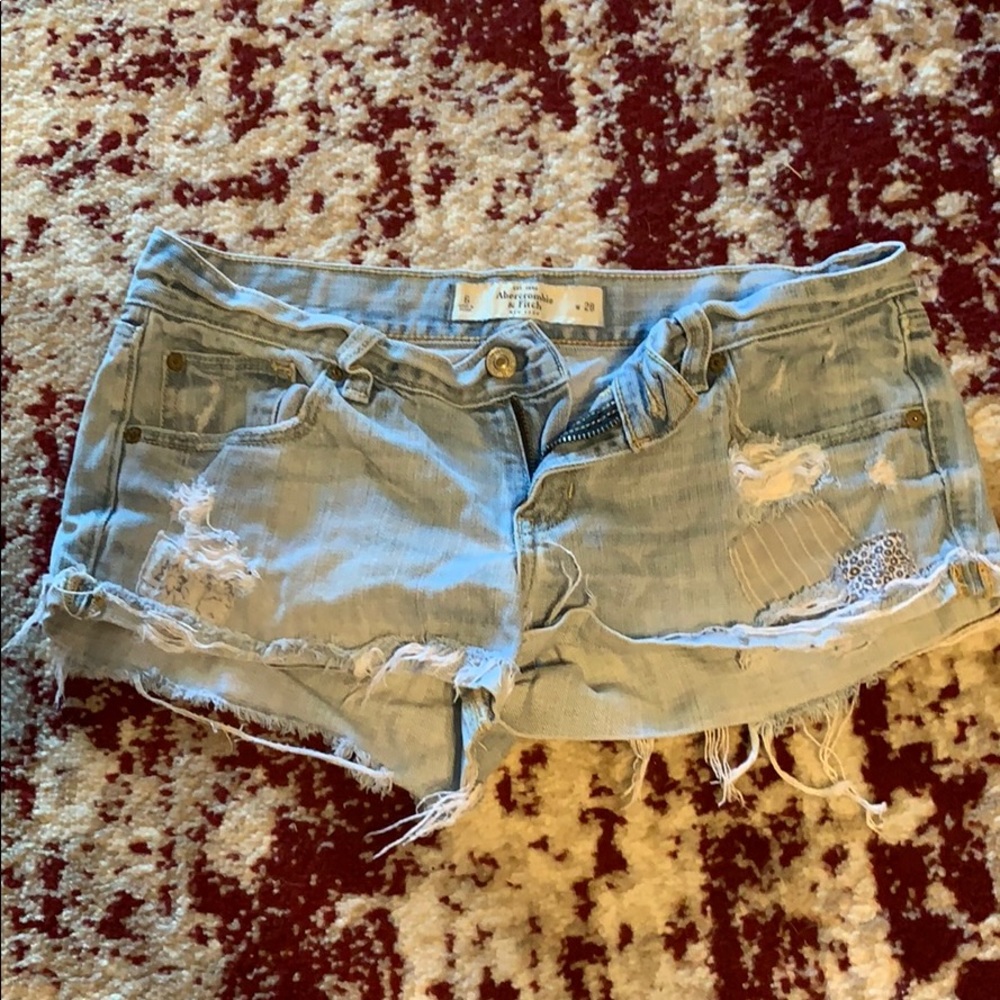 Abercrombie cut off shorts